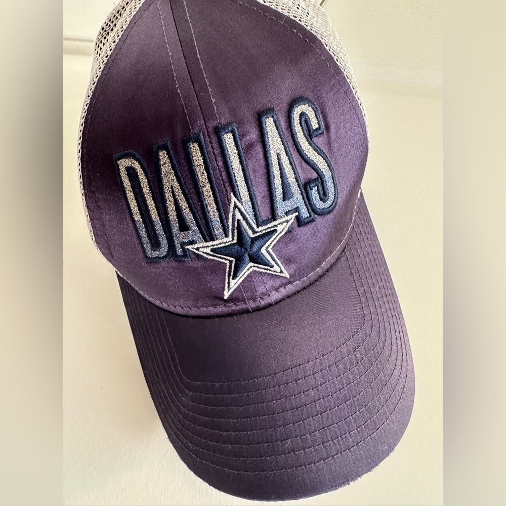 New Era Women’s Sparkle Dallas Cowboys Adjustable Cap